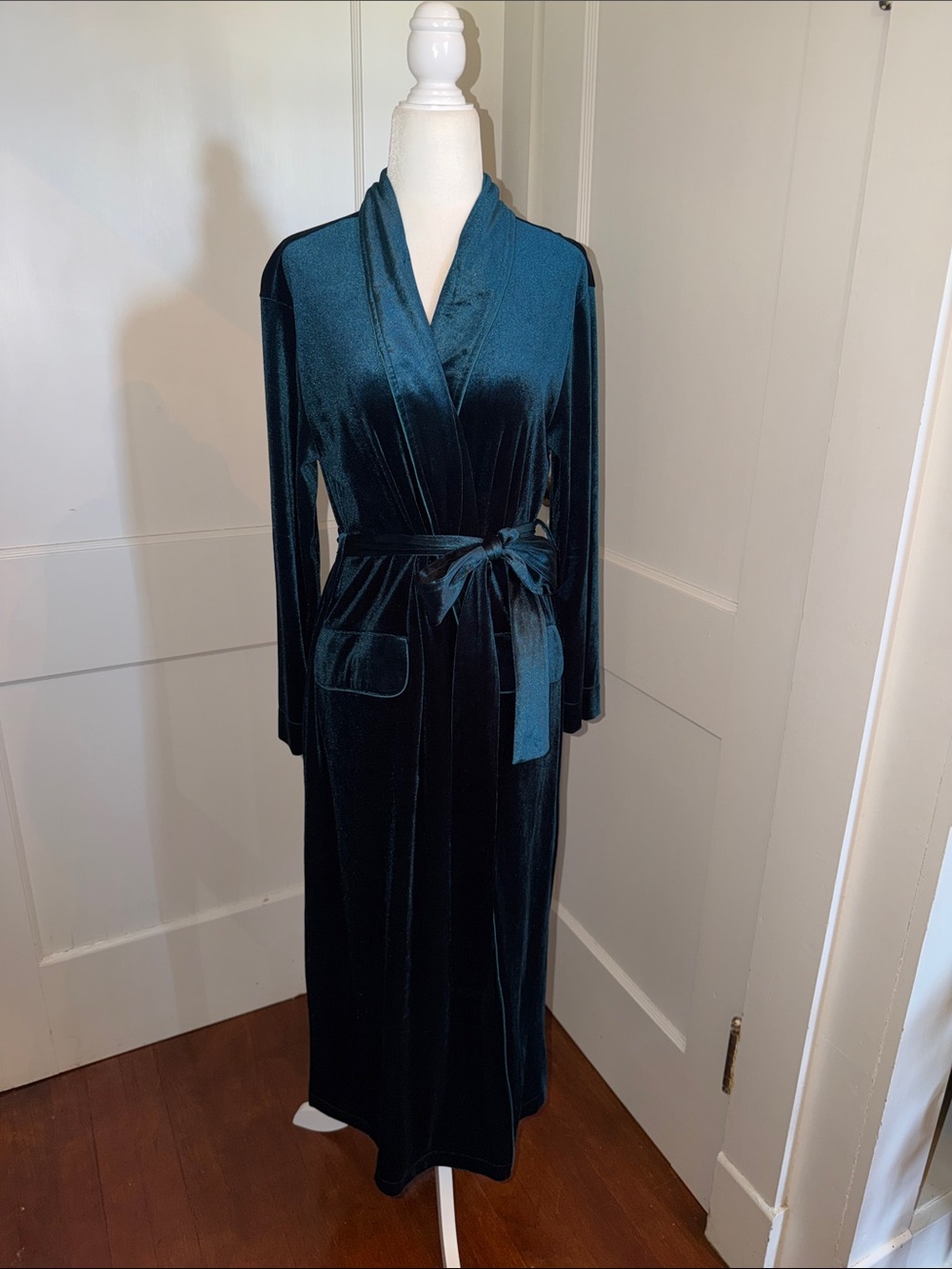 Women's Velvet Long Luxurious Robe Deep Teal